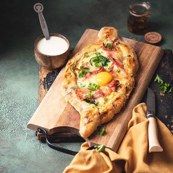 Khachapuri (pain au fromage) et Cancoillotte