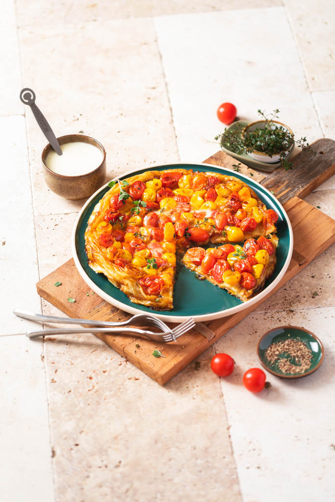 Tarte tatin de tomates cerise à la Cancoillotte