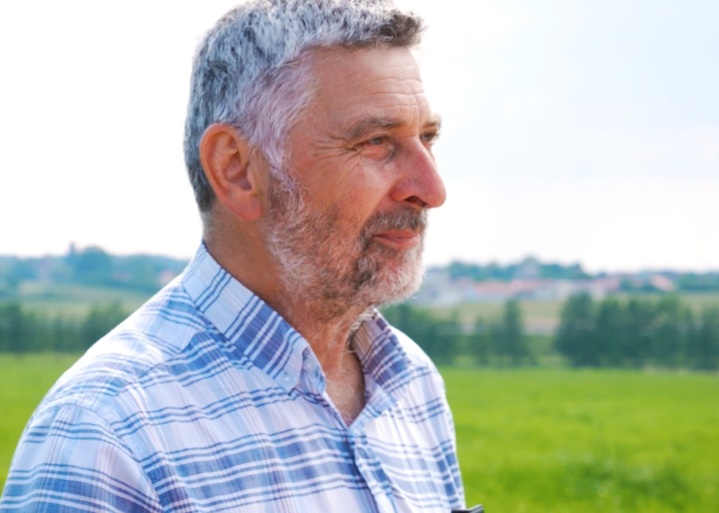 Portrait de Michel Daguenet, producteur de lait